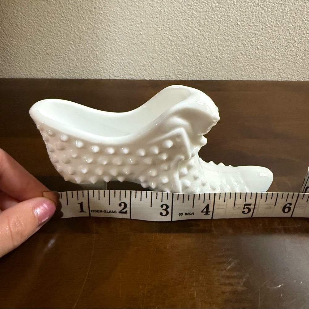 Antique White Hobnail Vase and Shoe Figurine Set - Picture 5 of 9